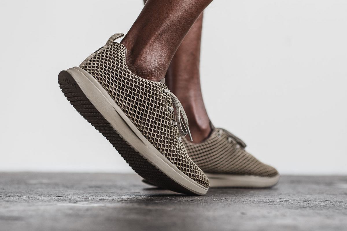 Nobull Mesh Runner Men's Running Shoes Khaki | Australia (KC8134)
